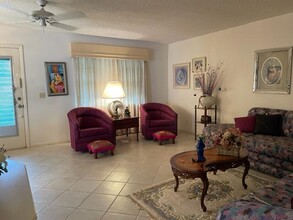 719 Flanders Dr in Delray Beach, FL - Building Photo - Building Photo