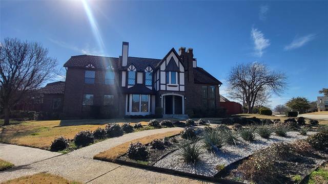 1806 S Cottonwood Valley Cir in Irving, TX - Building Photo - Building Photo