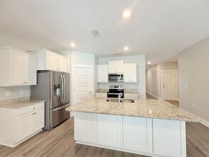 5753 Danbury Blvd in Milton, FL - Building Photo - Building Photo