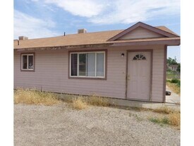 3243 White Ave in Clifton, CO - Building Photo