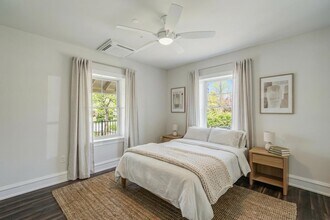 104 Poplar Ave, Unit 1 in Wayne, PA - Building Photo - Building Photo