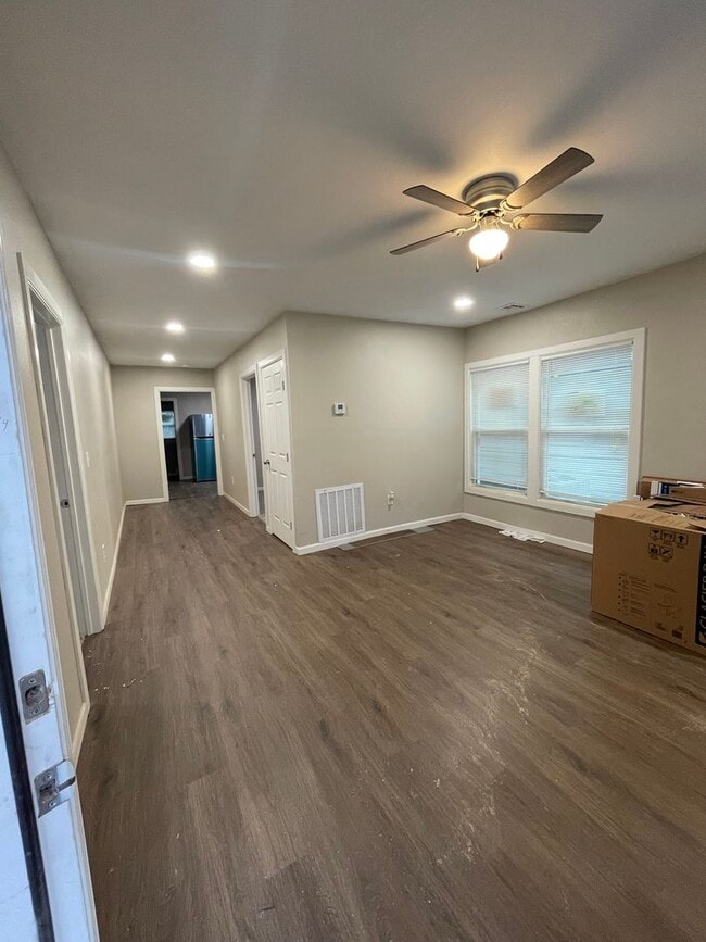 111 D St NE in Miami, OK - Building Photo - Building Photo