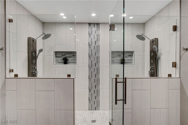 property at 612 Buttonwood Ln