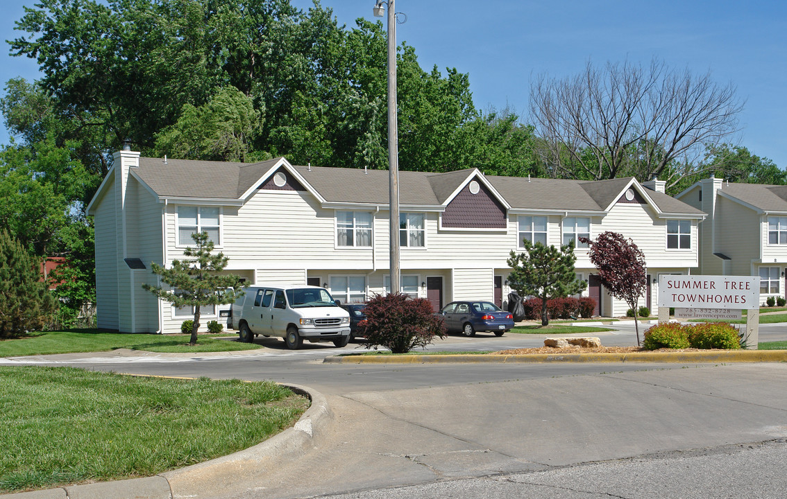 600 Eldridge St in Lawrence, KS - Building Photo