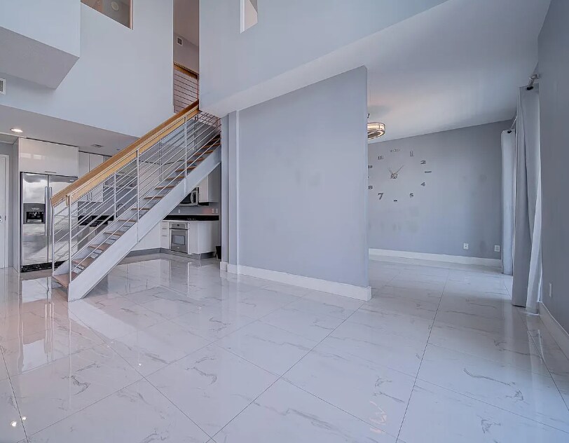 60 SW 13th St, Unit 4009 in Miami, FL - Foto de edificio