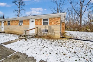 2412 N Lesley Ave in Indianapolis, IN - Building Photo