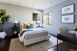 2211 Leavenworth St in San Francisco, CA - Building Photo