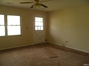 3501 N Kingsley Dr in Bloomington, IN - Foto de edificio - Building Photo