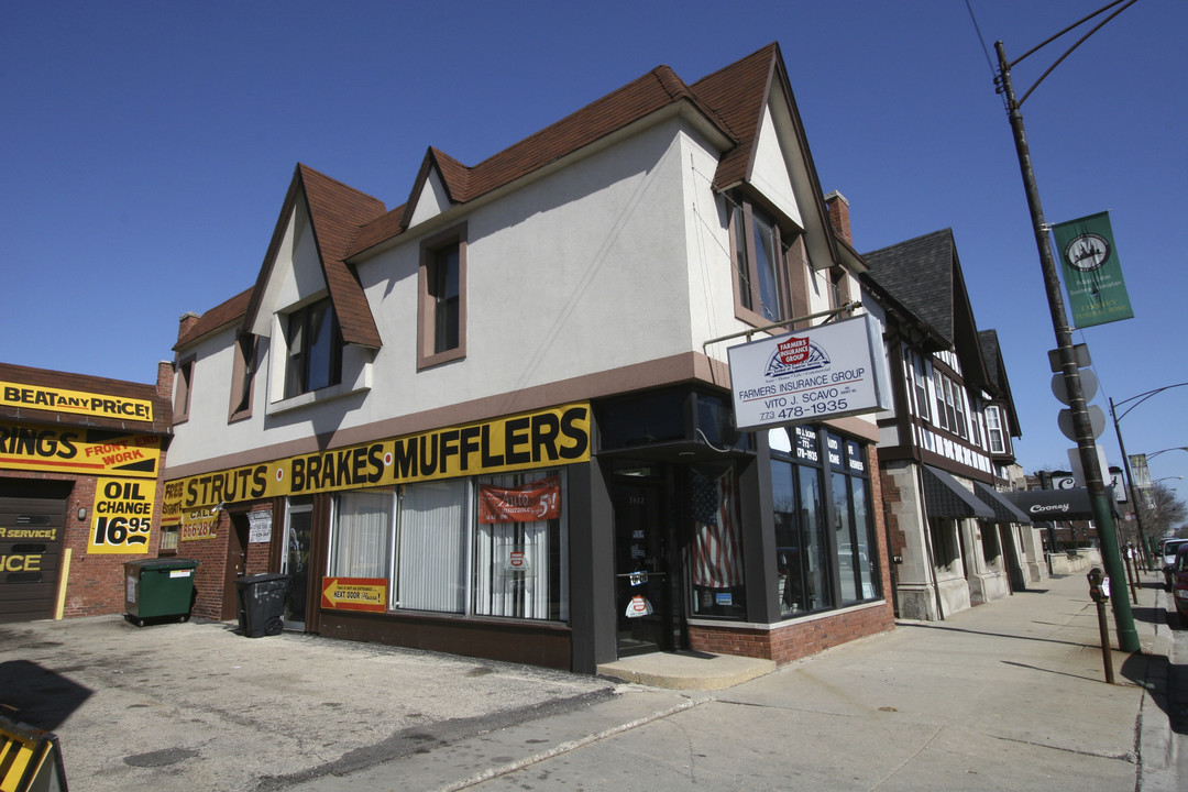 Irving Park Retail in Chicago, IL - Foto de edificio