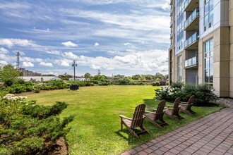 2677 Gladstone St, Unit 303 in Halifax, NS - Building Photo - Building Photo