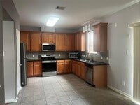 8102 Barnes Ridge Ln photo'