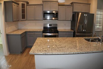 940 Abe Goldberg Dr in El Paso, TX - Building Photo - Building Photo