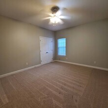 4126 Waterberry Cir in Valdosta, GA - Building Photo - Building Photo