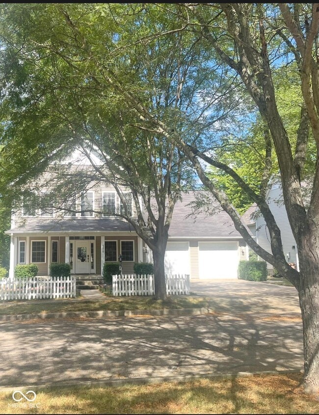 property at 5670 Honey Locust Dr