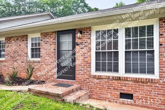 3141 E North St in Greenville, SC - Building Photo - Building Photo