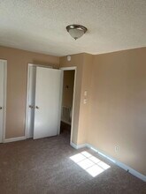 3935 Yokley St in Winston-Salem, NC - Building Photo - Building Photo