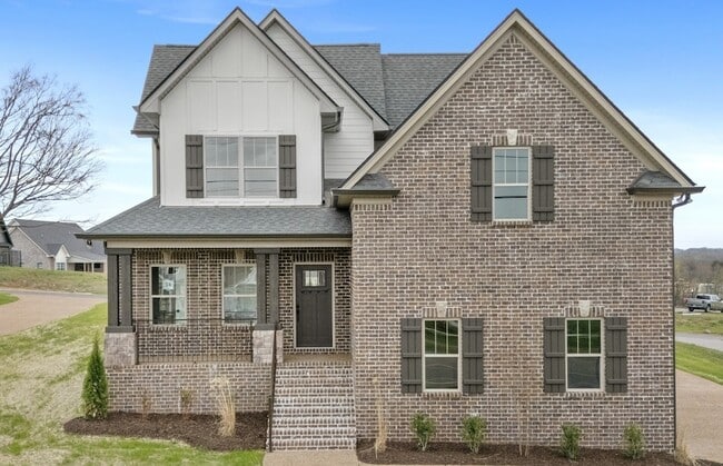 1111 Joe Martin Ln in Lebanon, TN - Building Photo - Building Photo