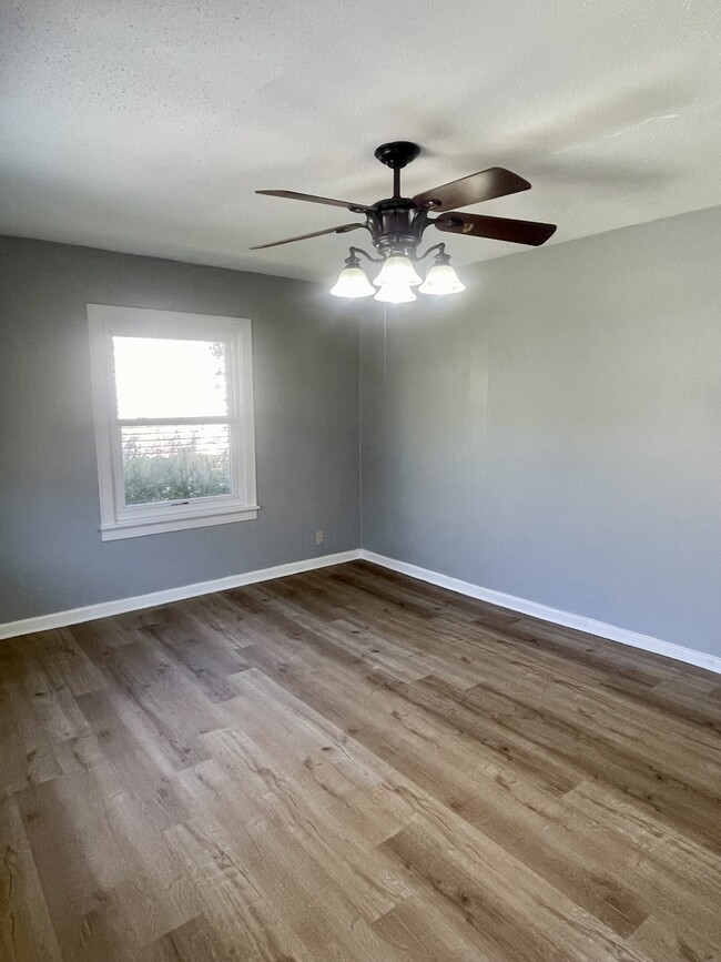 708 W Henderson Dr in Chattanooga, TN - Building Photo - Building Photo