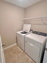 17125 Blowfish Dr in Nokomis, FL - Building Photo - Building Photo