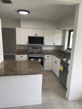 4310 NW 182nd St in Miami Gardens, FL - Building Photo - Building Photo