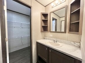 3701 2nd St in Coralville, IA - Building Photo - Building Photo