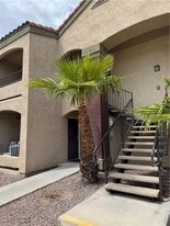 7885 W Flamingo Rd in Las Vegas, NV - Building Photo