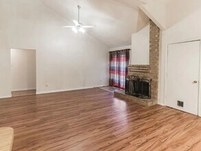 4118 Cochise Dr in Balch Springs, TX - Foto de edificio - Building Photo