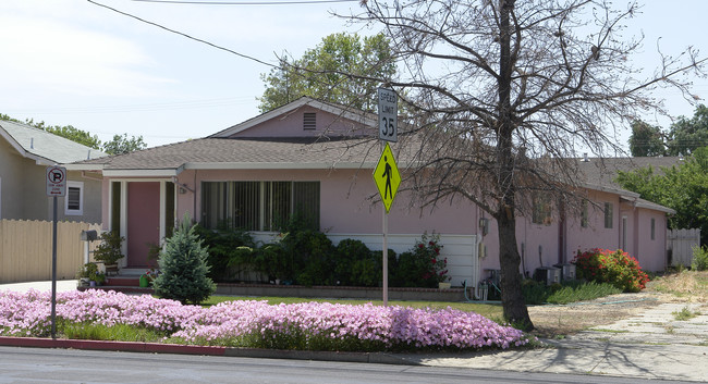 2872 Concord Blvd in Concord, CA - Building Photo - Building Photo