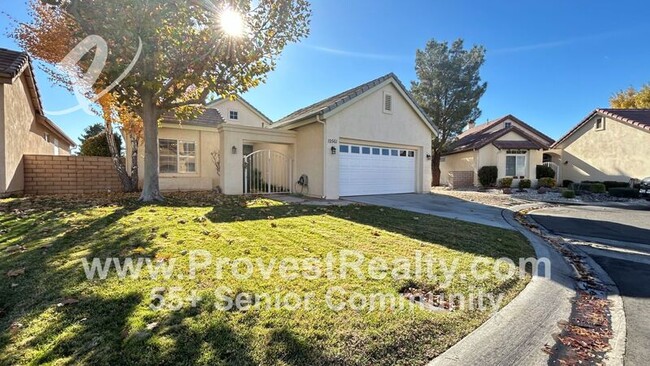 19561 Rolling Green Dr in Apple Valley, CA - Building Photo - Building Photo