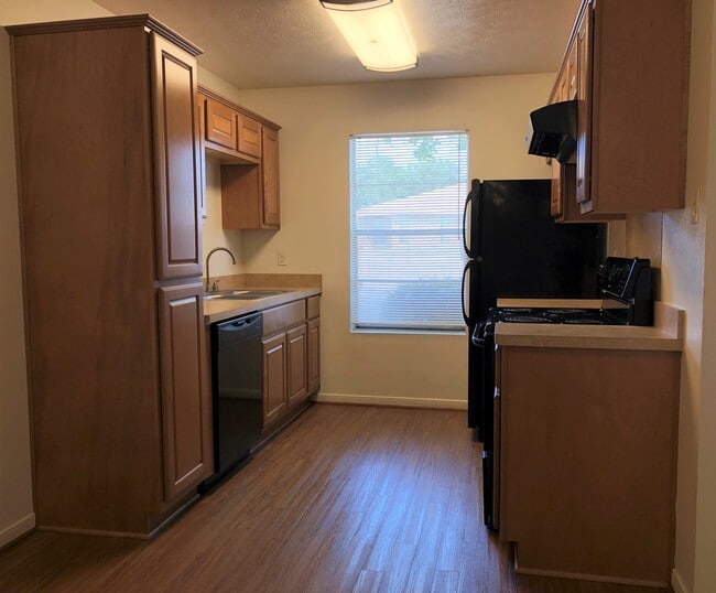 3609 Mahan St in Bryan, TX - Building Photo - Building Photo