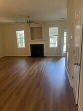 4417 Log Cabin Dr in Raleigh, NC - Building Photo - Building Photo