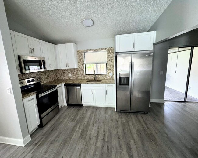 14587 Wood Pine Dr in Delray Beach, FL - Building Photo - Building Photo