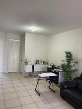 12981 SW 135th St in Miami, FL - Building Photo - Building Photo