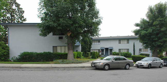 1646-1650 Amberwood Dr in South Pasadena, CA - Building Photo - Building Photo