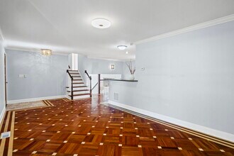 1435 Mill Creek Dr in Buffalo Grove, IL - Building Photo - Building Photo