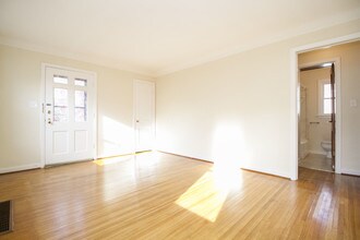 2355 Ward St in Toledo, OH - Building Photo - Building Photo