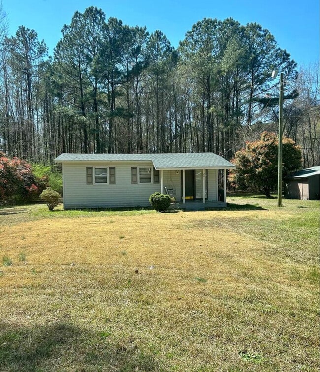 property at 207 E Main St