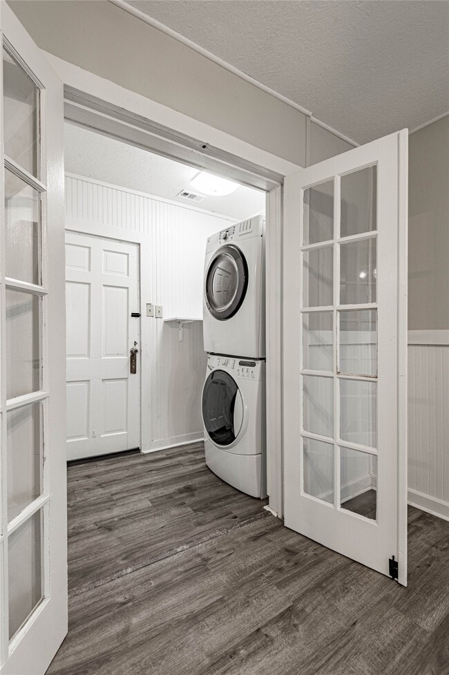 property at 246 FM 405