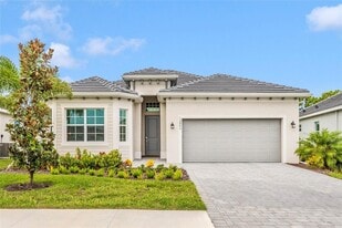 12845 Tulum Lp in Venice, FL - Building Photo