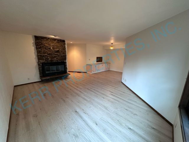 13489 Applegate Terrace in Oregon City, OR - Building Photo - Building Photo