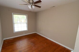 2319 Glengariff Dr in Dallas, TX - Building Photo - Building Photo