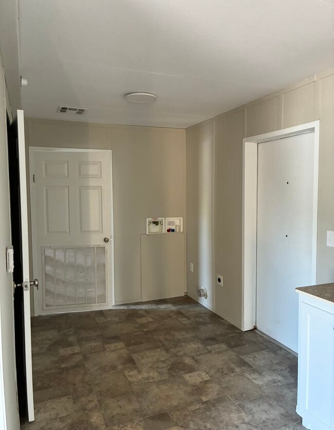 1826 Abercrombie Rd in Gulf Breeze, FL - Building Photo - Building Photo