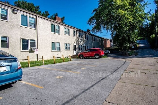 820 N 46th St in Omaha, NE - Building Photo - Building Photo