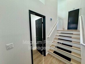 33620 Willow Haven Ln in Murrieta, CA - Foto de edificio - Building Photo