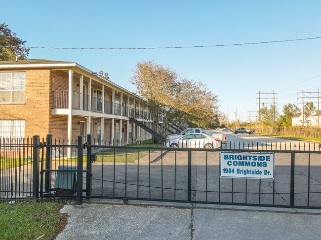 1984 Brightside Dr in Baton Rouge, LA - Building Photo - Building Photo