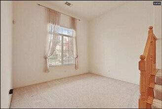 748 Iberis Way in Tracy, CA - Building Photo - Building Photo