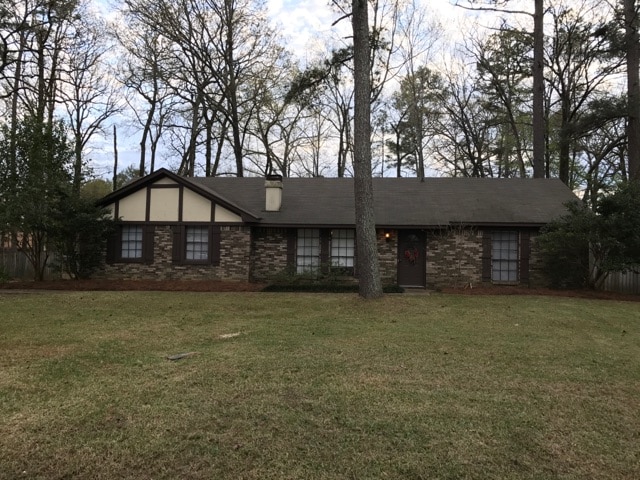 property at 412 Shenandoah Rd N