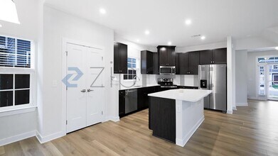 8209 Warbler Wy in Brentwood, TN - Building Photo - Building Photo