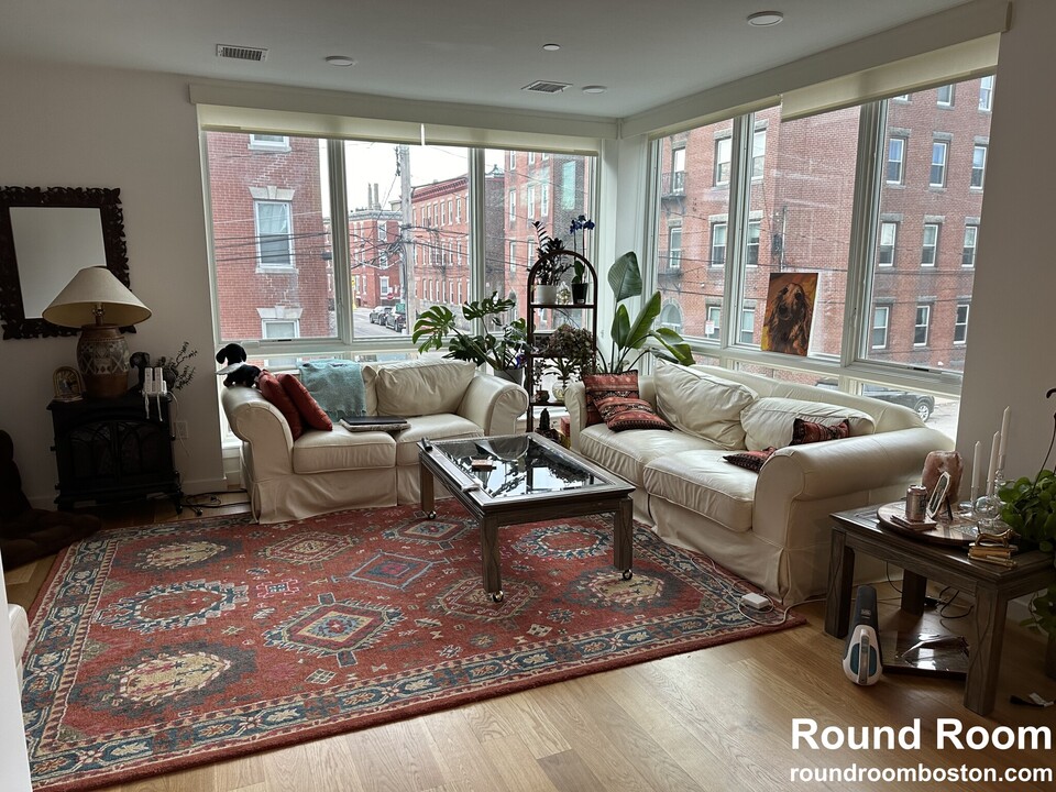 175 Gove St in Boston, MA - Building Photo