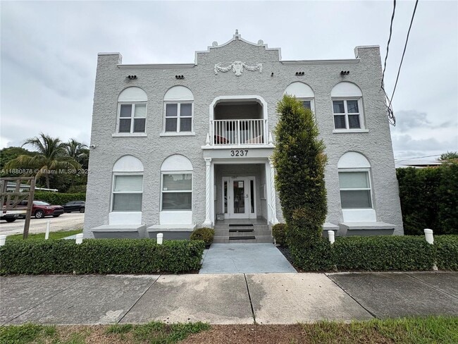 property at 3237 SW 4th St